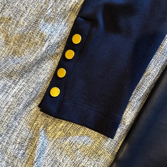 Chico's Navy Faux Leather Front Pointe Tunic size 0 - Picture 7 of 10